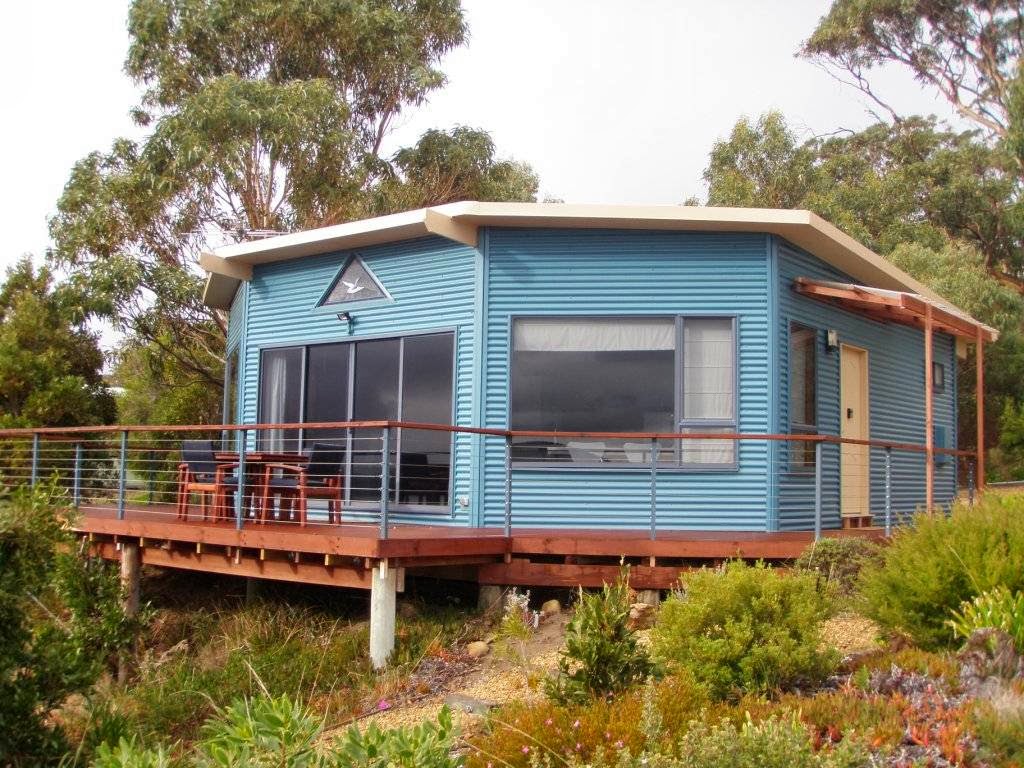 Larus Waterfront Cottage | lodging | 576 White Beach Rd, White Beach TAS 7184, Australia | 0457758711 OR +61 457 758 711