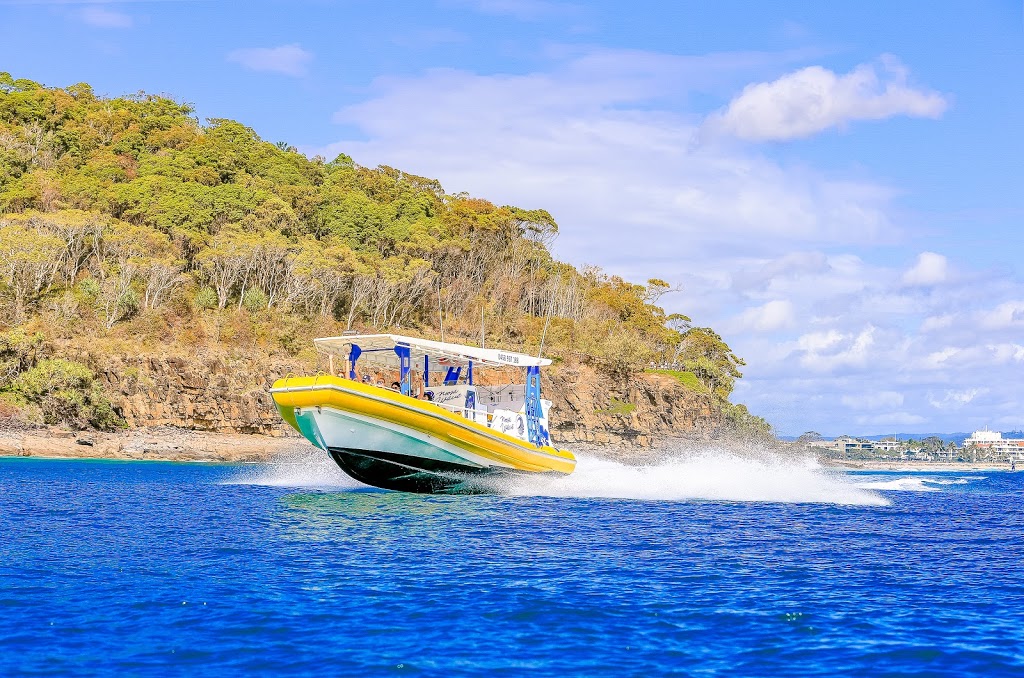 Noosa Wave Boating Adventures | The Jetty, 186 Gympie Terrace, Noosaville QLD 4566, Australia | Phone: 0458 997 188
