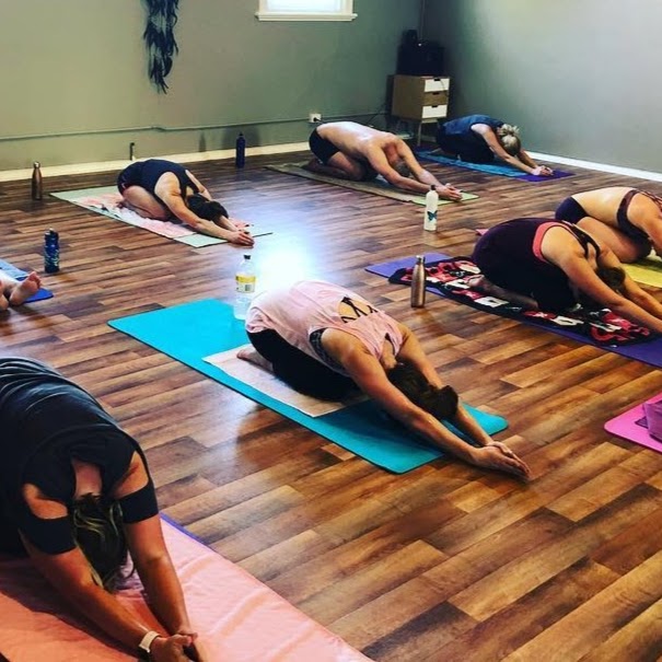 BALLARAT PEAK PHYSIQUE HOT YOGA | gym | 820 Armstrong St N, Soldiers Hill VIC 3350, Australia | 0409797896 OR +61 409 797 896