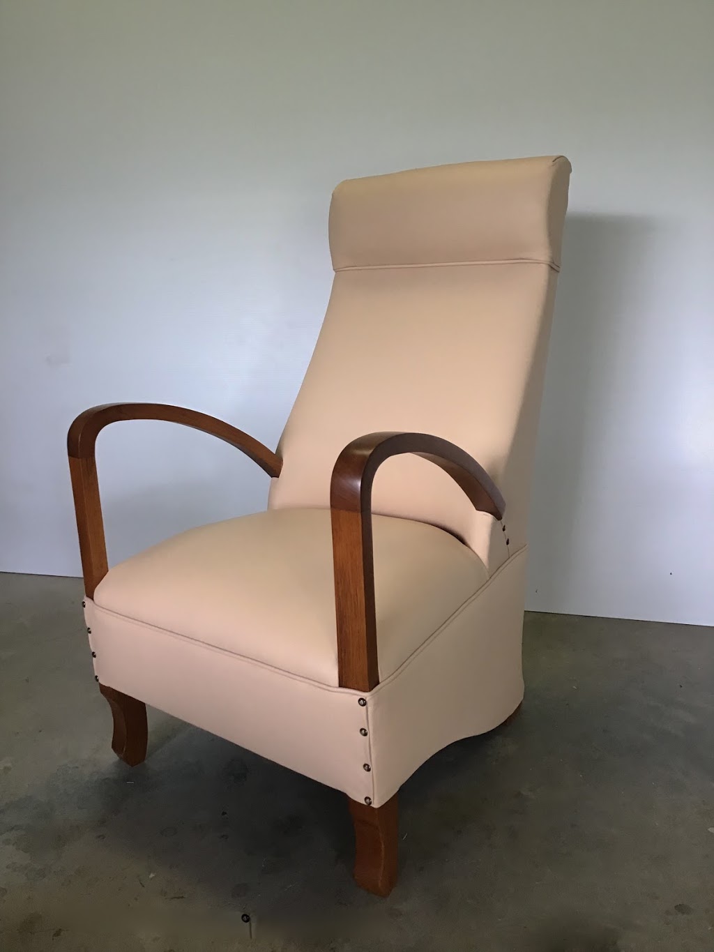 Trend upholstery | furniture store | 20 Salisbury St, Redland Bay QLD 4165, Australia | 0490120869 OR +61 490 120 869
