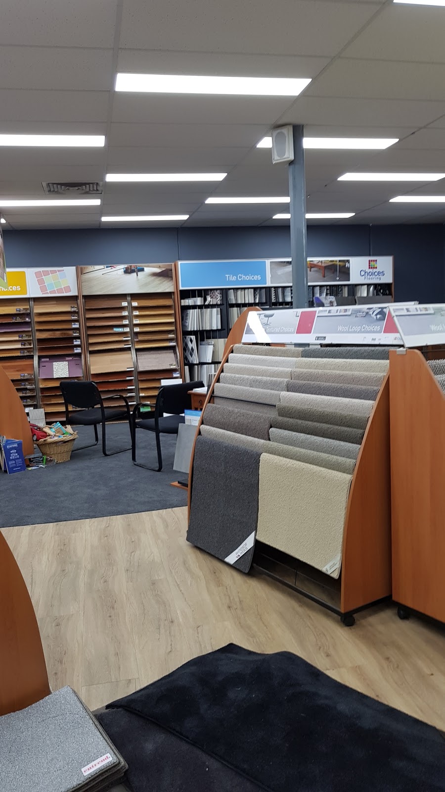 Choices Flooring | home goods store | 1/59-63 Captain Cook Dr, Caringbah NSW 2229, Australia | 0295243755 OR +61 2 9524 3755