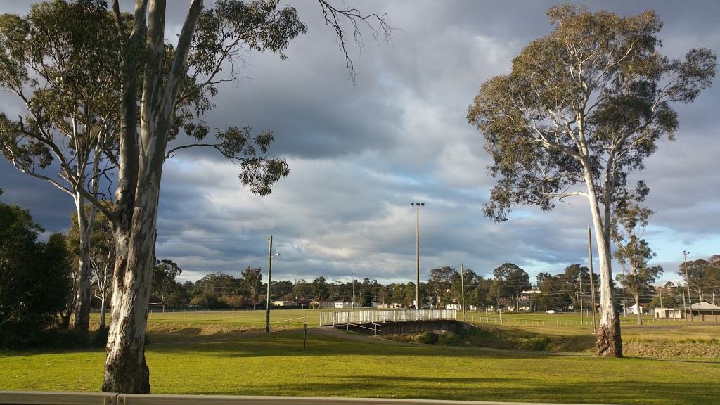 Marayong Oval | park | 9 Amos Pl, Marayong NSW 2148, Australia