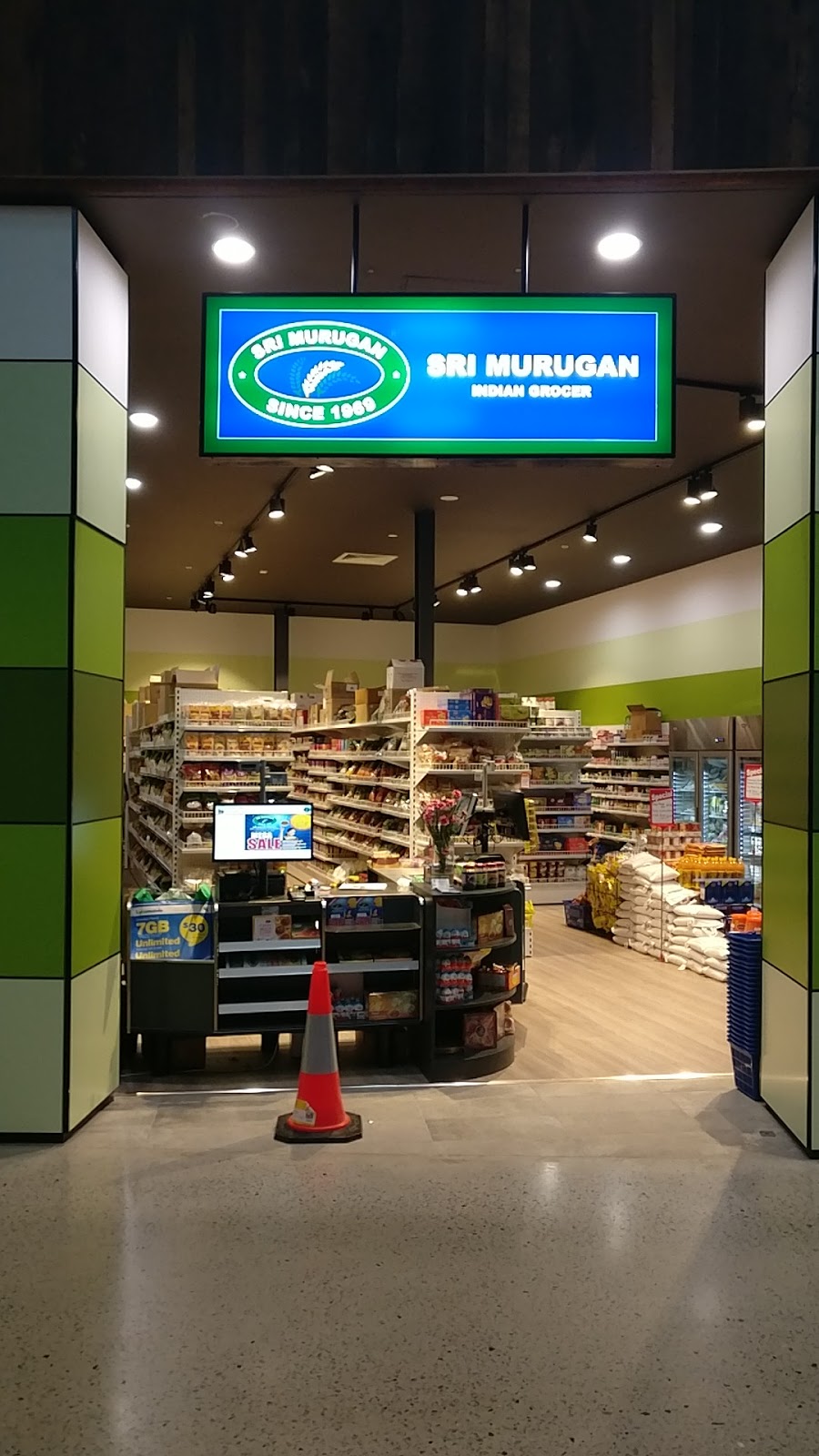 Sri Murugan Indian Grocer | grocery or supermarket | 400 Narre Warren - Cranbourne Rd, Narre Warren South VIC 3805, Australia | 0413306575 OR +61 413 306 575