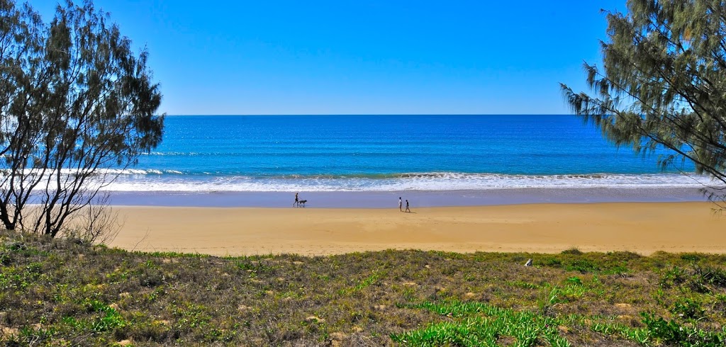 Beach Vista Holiday Home | 36 Atlantis Blvd, Agnes Water QLD 4677, Australia | Phone: (07) 4974 9470