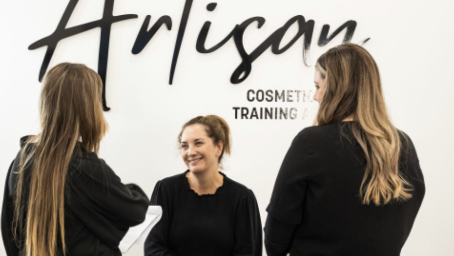 Artisan Cosmetic Tattoo & Beauty | 1/86 Quambone St, Worongary QLD 4213, Australia | Phone: 0422 624 966