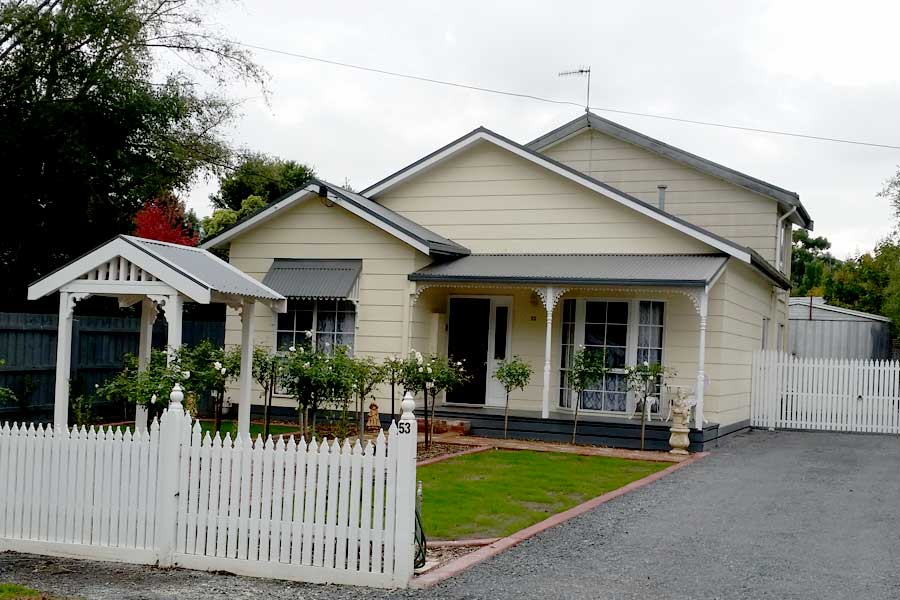 The Don | lodging | 53 Don Rd, Healesville VIC 3777, Australia | 0431249987 OR +61 431 249 987