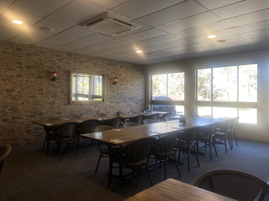 The Wallenjoe Hotel | 67/69 Midland Hwy, Stanhope VIC 3623, Australia | Phone: (03) 5857 2293