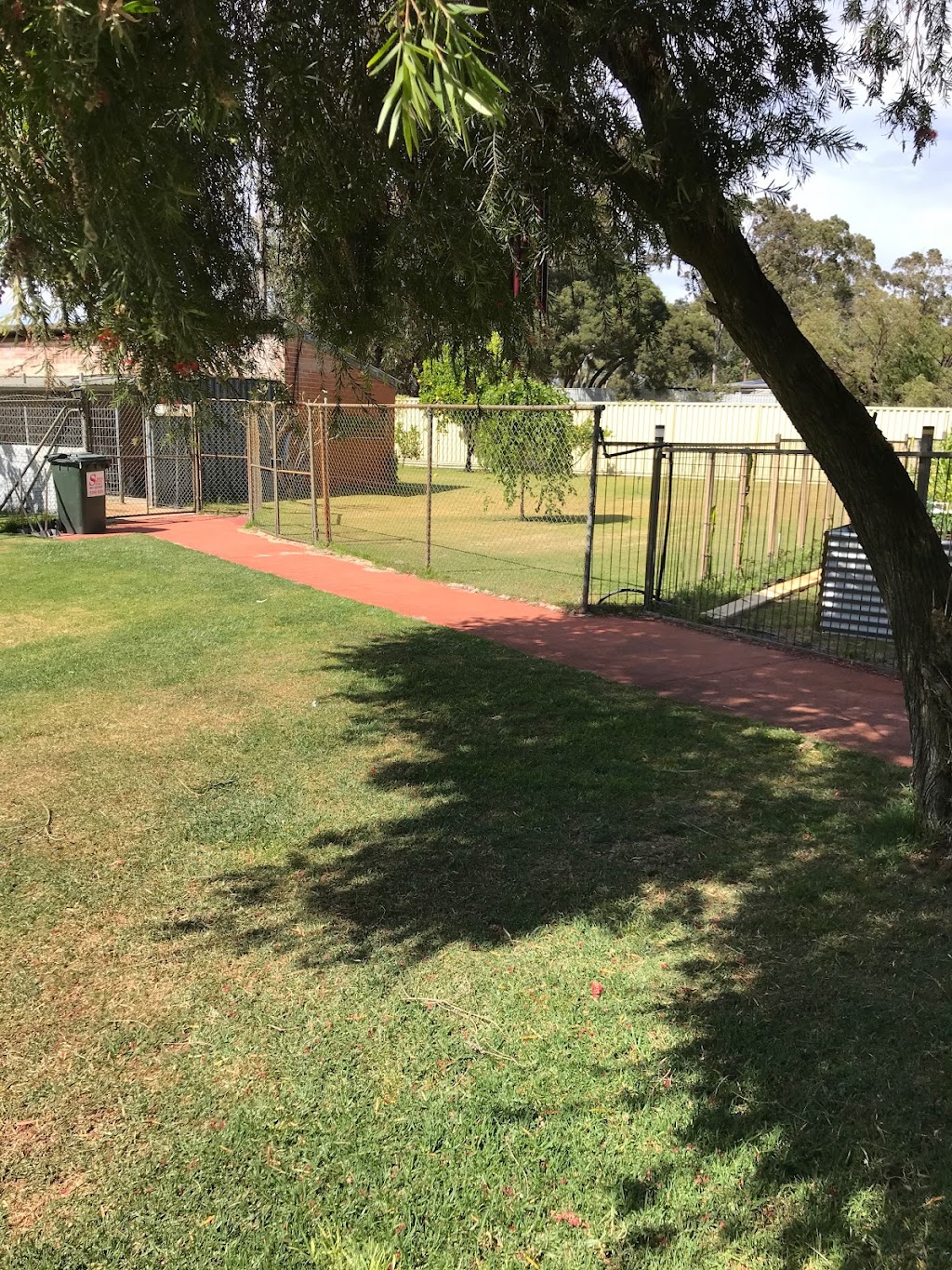 Knightsbridge Kennels | 17 Crufts Way, Canning Vale WA 6155, Australia | Phone: (08) 9455 1536