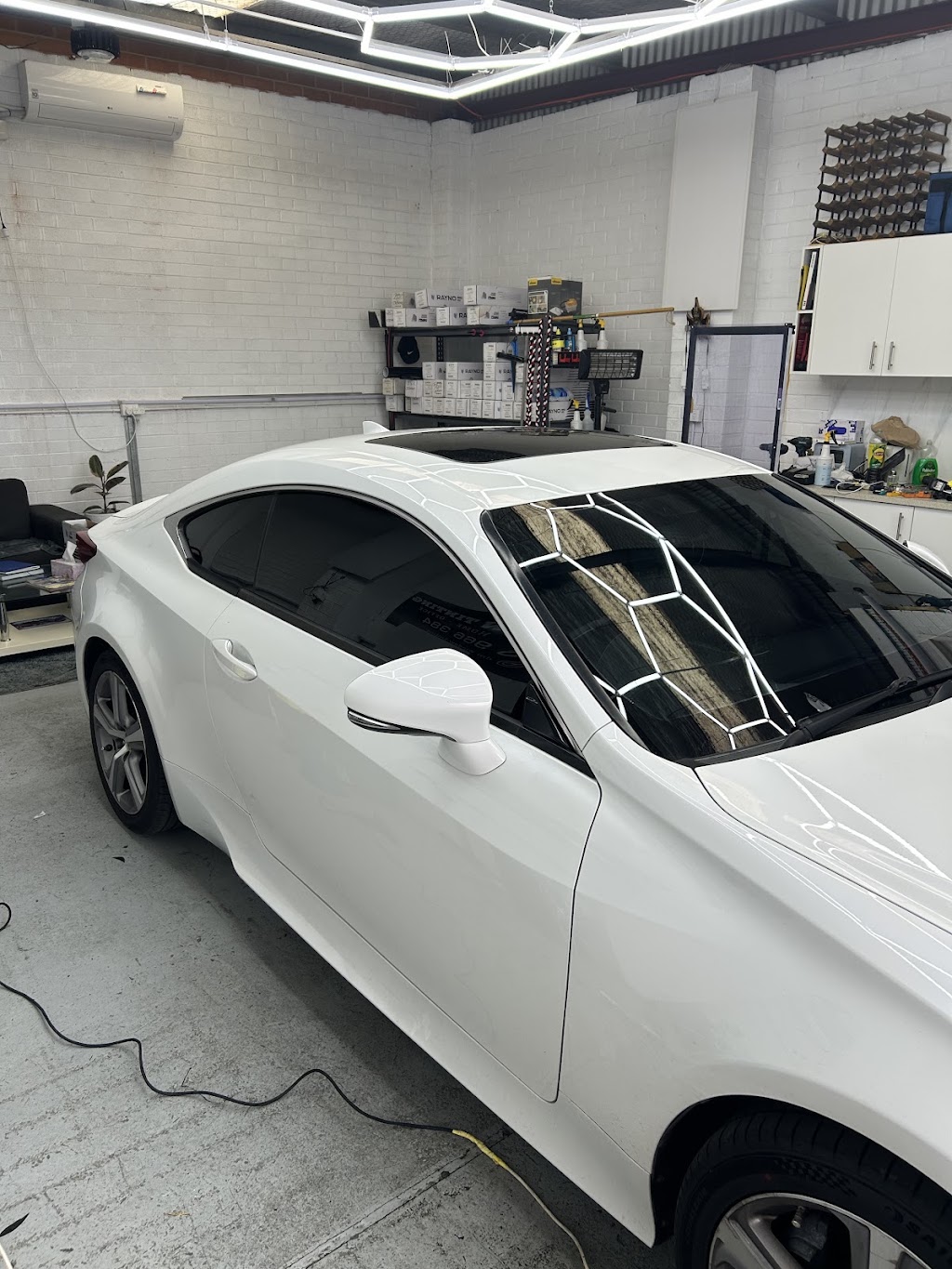 DM Window Tinting (ceramic coating) | Unit 18a/4 Louise Ave, Ingleburn NSW 2565, Australia | Phone: 0413 966 384