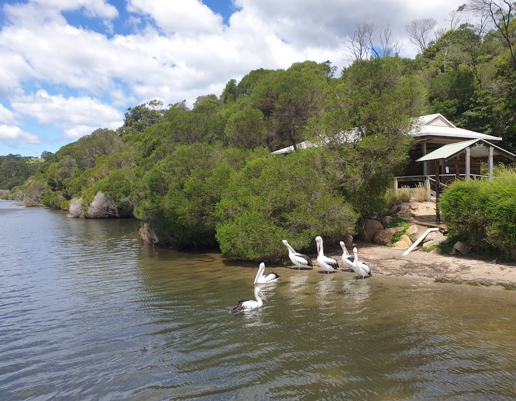 Mallacoota Wilderness Houseboats | 177 Lakeside Dr, Mallacoota VIC 3892, Australia | Phone: 0409 924 016