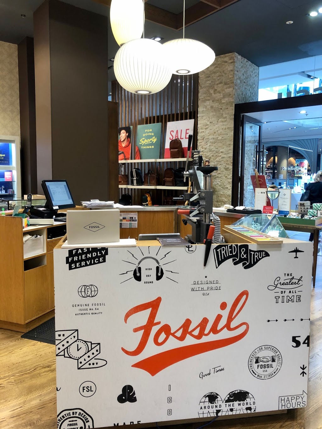 Fossil Store Doncaster | store | Westfield Doncaster, Shop G087 Ground Level/619 Doncaster Rd, Doncaster VIC 3108, Australia | 0398407859 OR +61 3 9840 7859