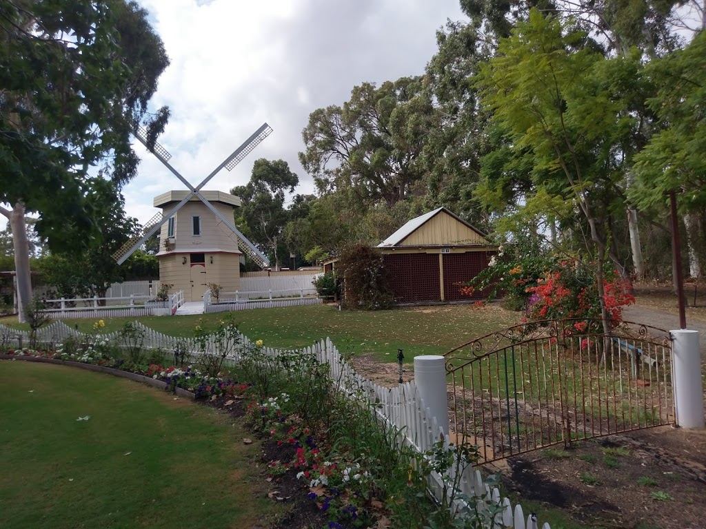 Amberley Gardens | park | 200 Fletcher Rd, Karnup WA 6176, Australia | 0407587717 OR +61 407 587 717