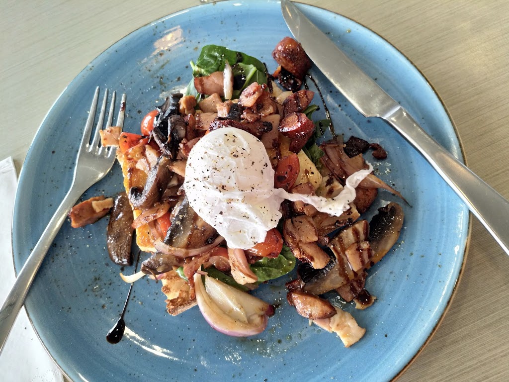 The Beach Shack Cafe | 818 Pacific Parade, Currumbin QLD 4223, Australia | Phone: (07) 5598 2000