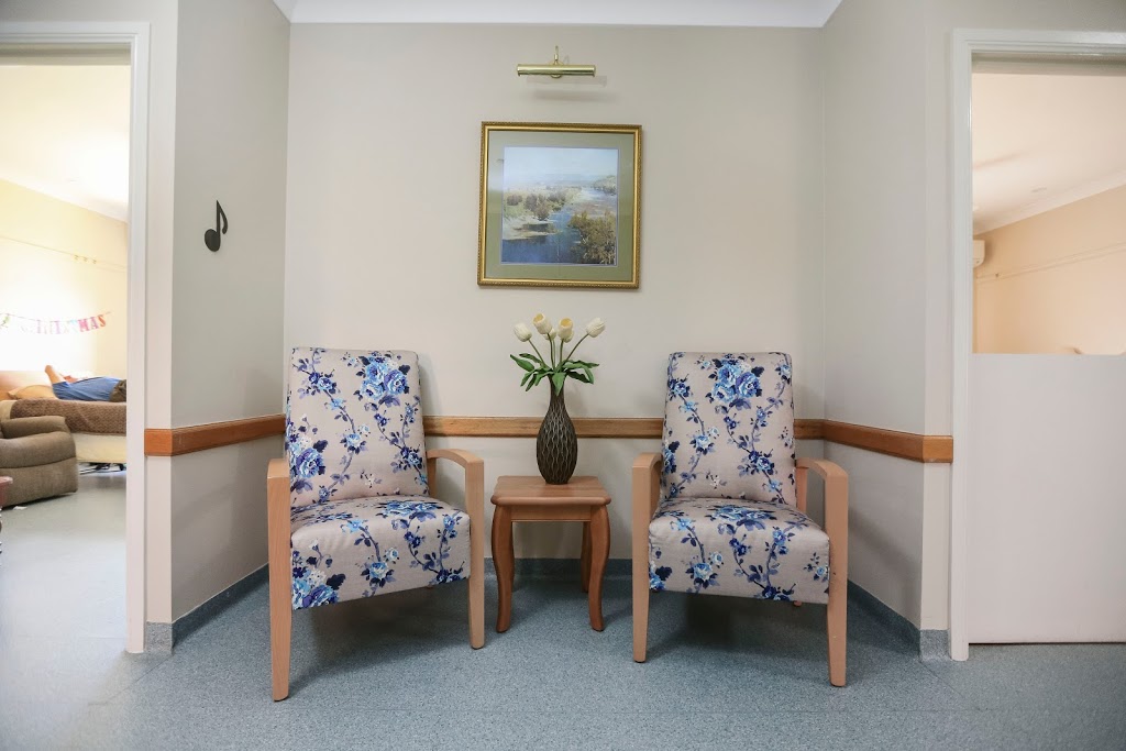 Churches of Christ Care Clive Burdeu Aged Care Service | 46 Middle Rd, Hillcrest QLD 4118, Australia | Phone: (07) 3809 8200