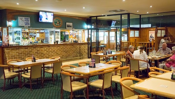 Time and Tide Hotel | 30 Campbell Ave, Dee Why NSW 2099, Australia | Phone: (02) 9971 2311