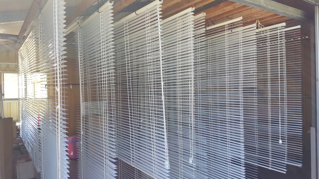 Mandurah Blinds | Meadow Springs, 1 Lamont Ct, Mandurah WA 6210, Australia | Phone: 0419 802 594