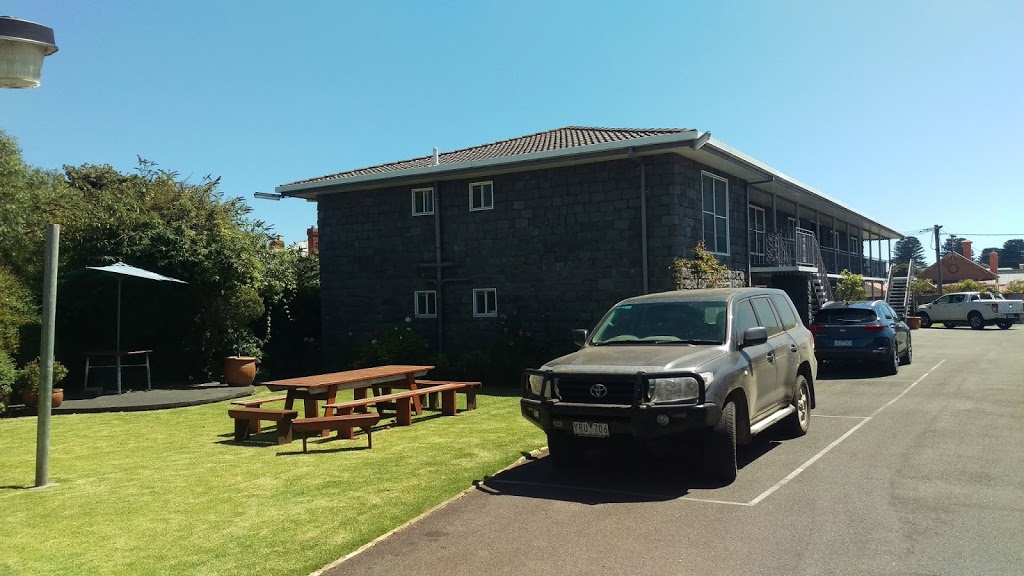 Central Motel Port Fairy | lodging | 56 Sackville St, Port Fairy VIC 3284, Australia | 0355681800 OR +61 3 5568 1800