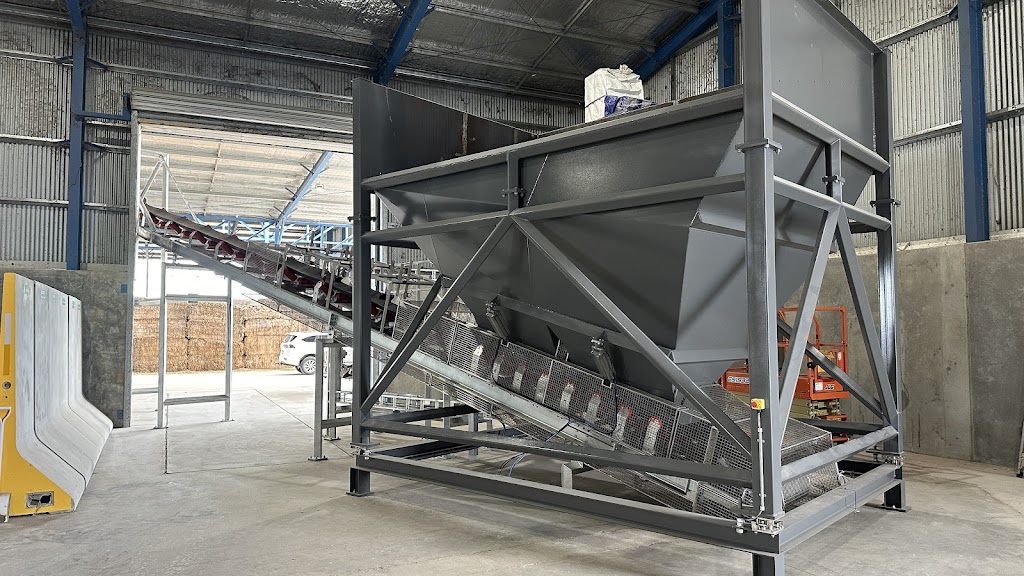 AG Warehouse Howlong Fertiliser, Ag Chem & Seed Depot | 7 Howlong-Balldale Rd, Howlong NSW 2643, Australia | Phone: (02) 6050 4100