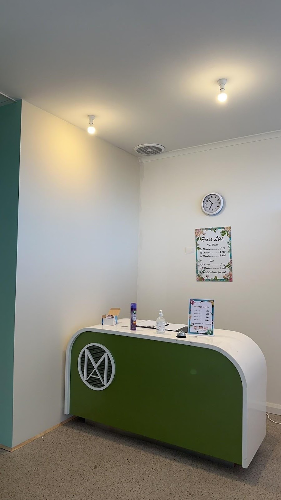 Herbal In Health & Massage | 646 Warburton Hwy, Seville VIC 3139, Australia | Phone: 0466 637 277
