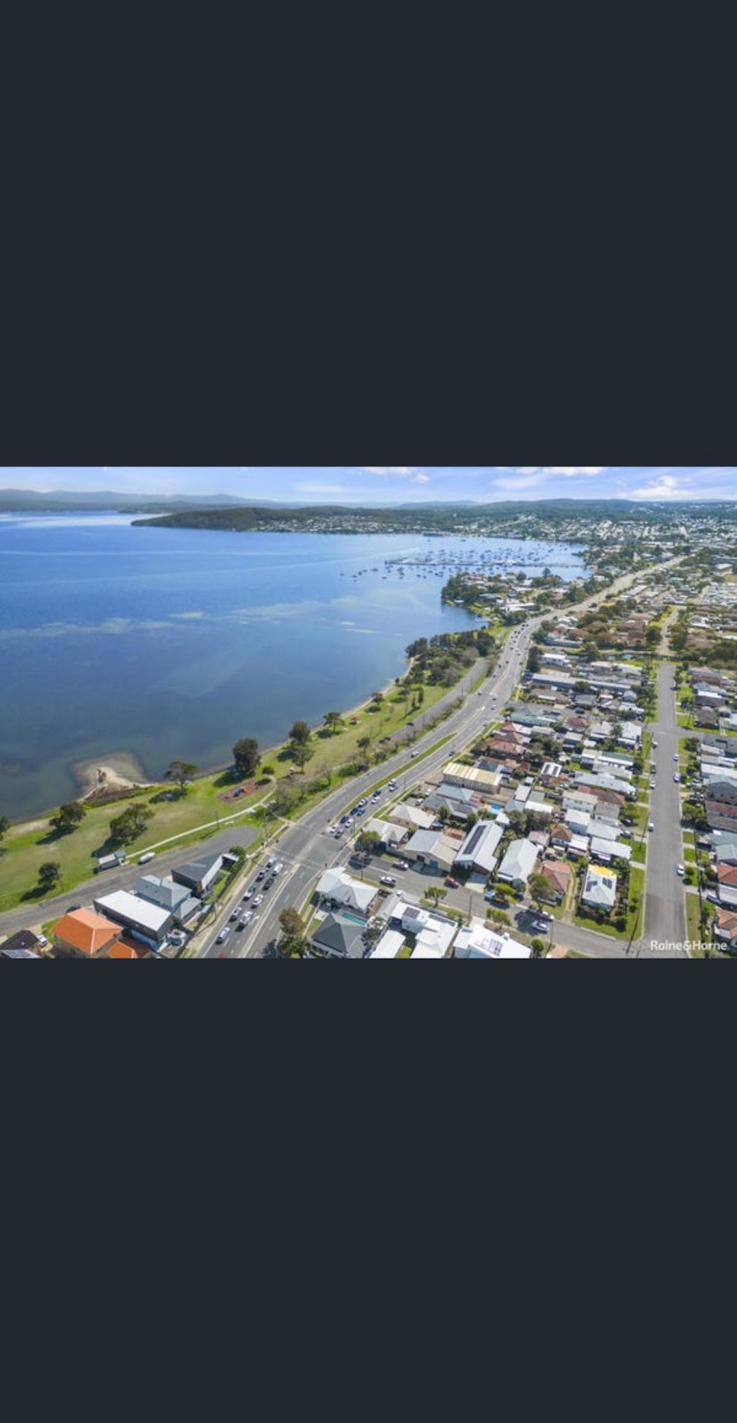Lake Macquarie Holidays | 783 Pacific Hwy, Belmont South NSW 2280, Australia | Phone: 0405 534 987