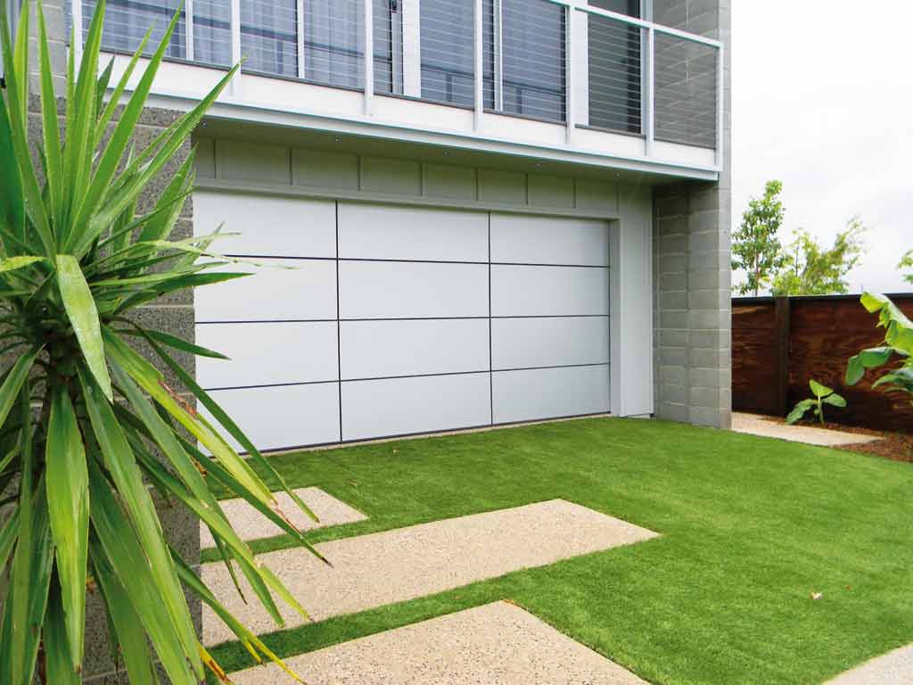 Illawarra Garage Doors | Unit 4/26 Shaban St, Albion Park Rail NSW 2527, Australia | Phone: (02) 4257 3555