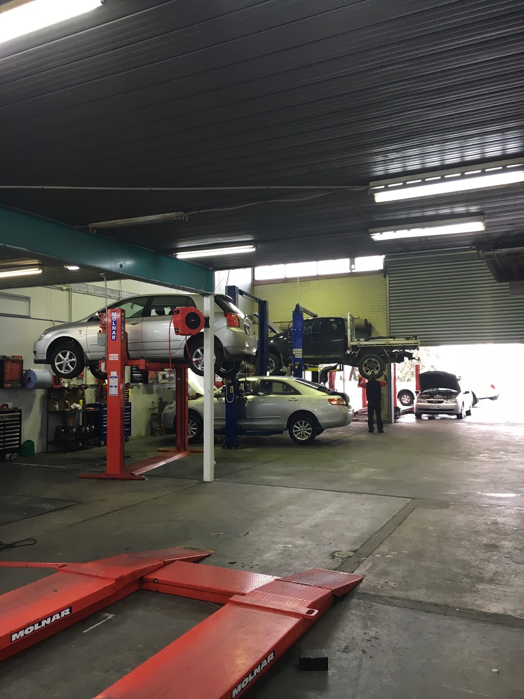Just Batteries | car repair | 23 Jolly St, Belconnen ACT 2617, Australia | 0262533000 OR +61 2 6253 3000