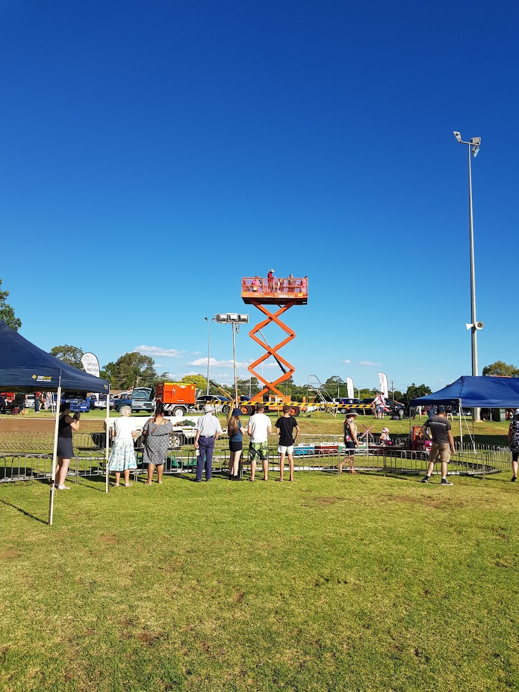 Apex Oval | Cassia St, Dubbo NSW 2830, Australia | Phone: (02) 6801 4000