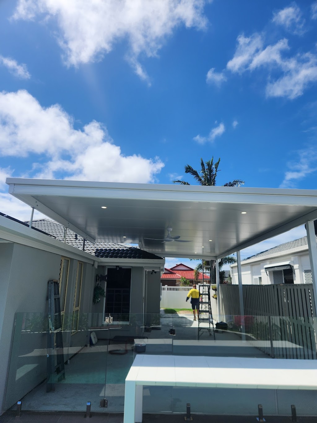 Marrick Electrical Services | 43 Hibertia Ave, Elanora QLD 4221, Australia | Phone: 0423 411 169