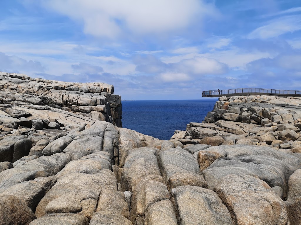 Natural Bridge | tourist attraction | The Gap Rd, Torndirrup WA 6330, Australia | 0898424500 OR +61 8 9842 4500