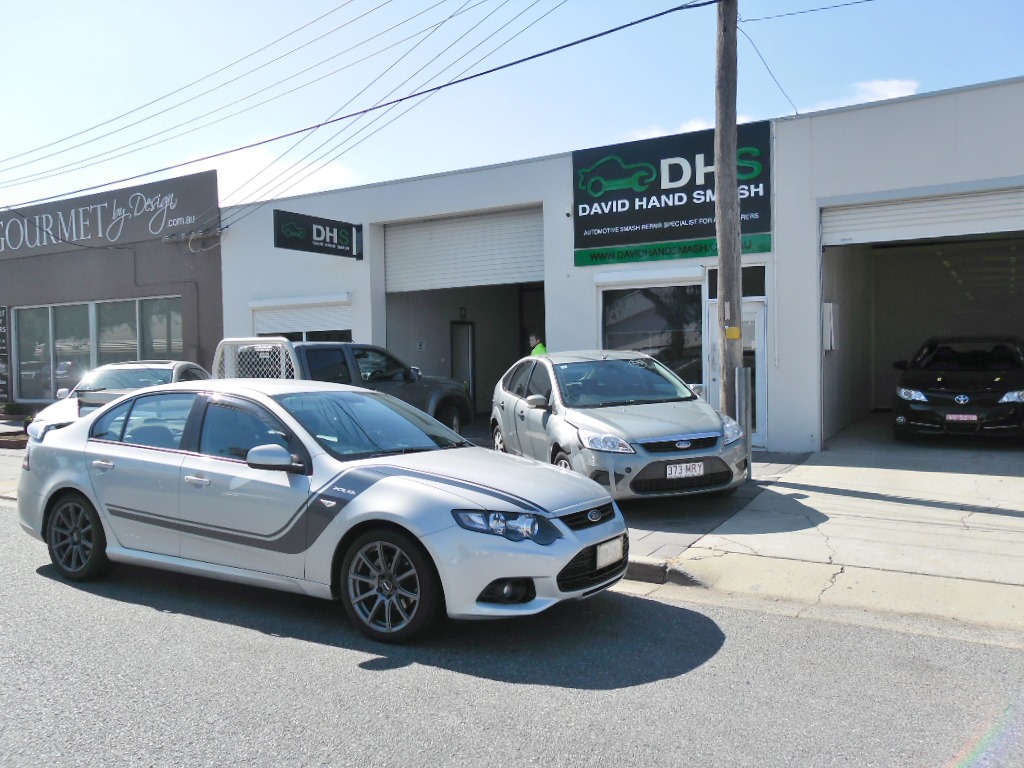 David Hand Smash Repairs | car repair | 26 Lyell St, Fyshwick ACT 2609, Australia | 0262805569 OR +61 2 6280 5569