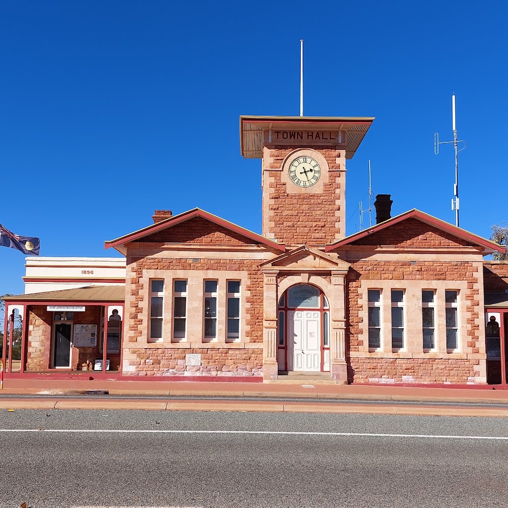 Menzies Caravan Park | 124 Shenton St, Menzies WA 6436, Australia | Phone: (08) 9024 2702