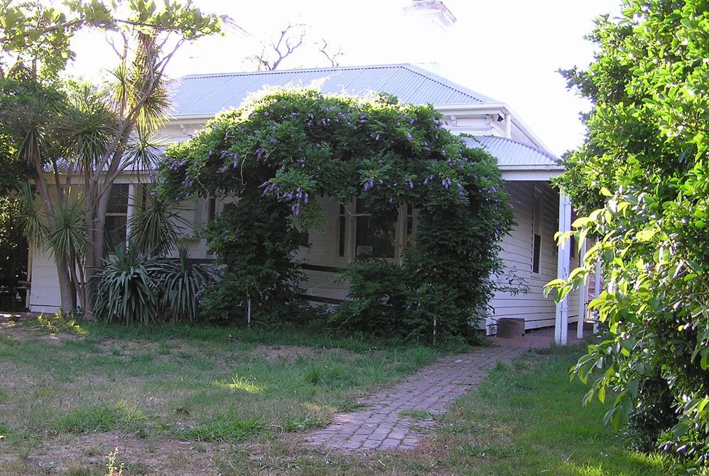 Allwood Neighbourhood House Inc. |  | 901 Main Rd, Hurstbridge VIC 3099, Australia | 0397182717 OR +61 3 9718 2717