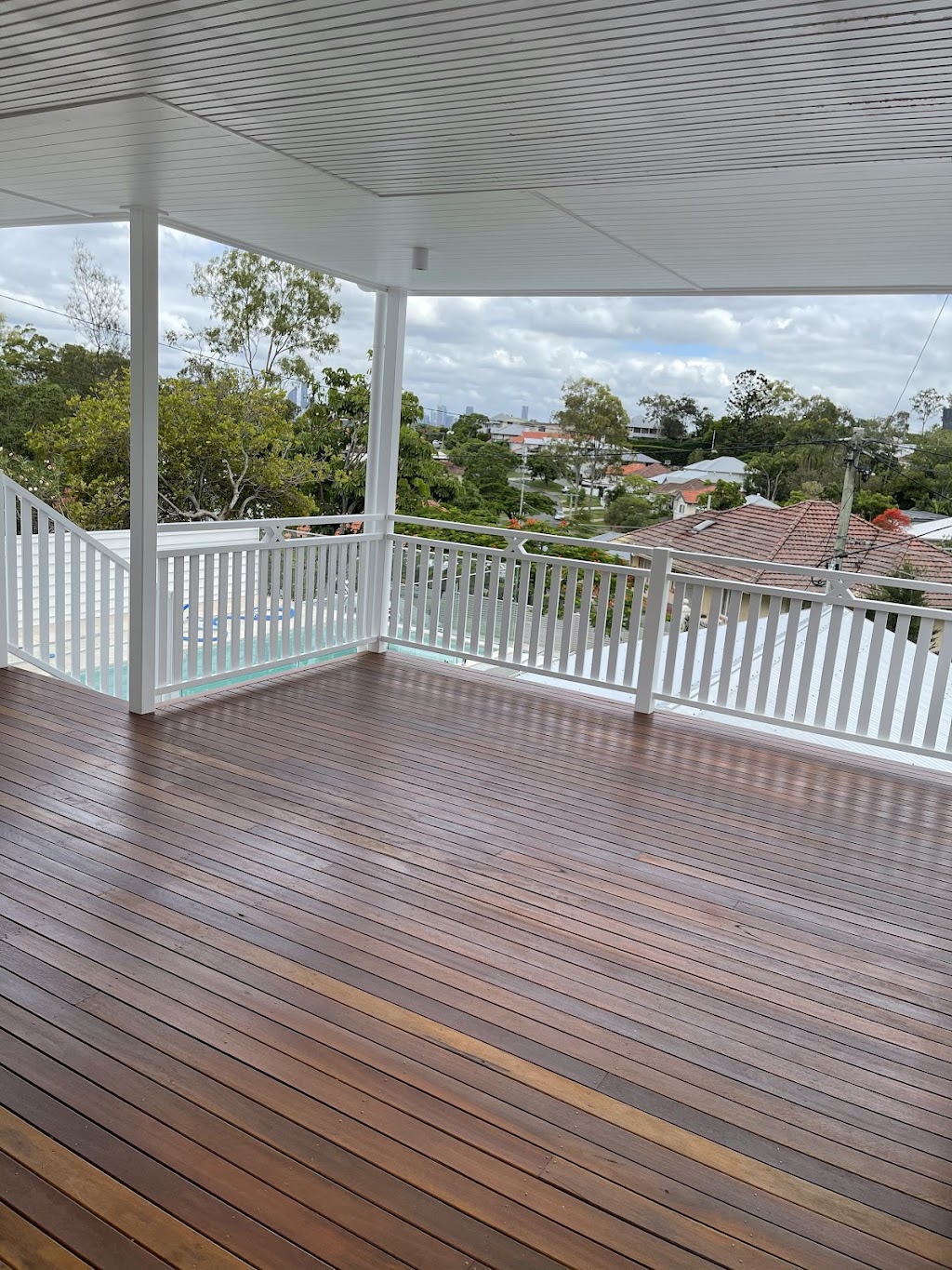 Professional Qld Painting & Decorating | 19 faculty cc, Meadowbrook QLD 4131, Australia | Phone: 0437 325 245