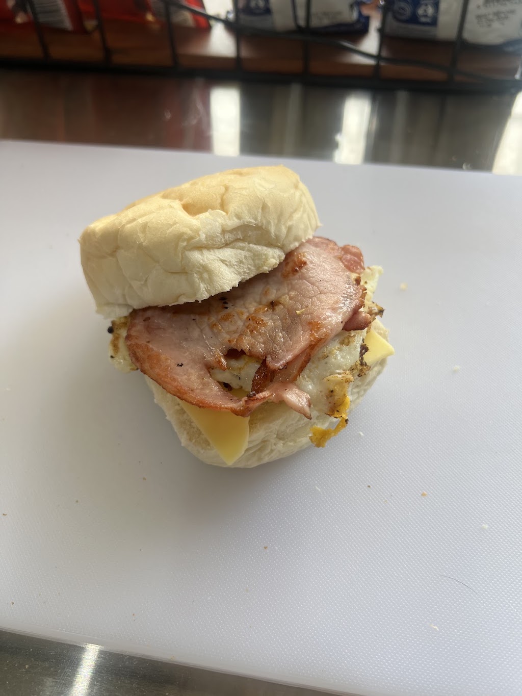 Charees Sandwich Van | Primrose Dr, Millmerran Downs QLD 4357, Australia | Phone: 0401 684 627