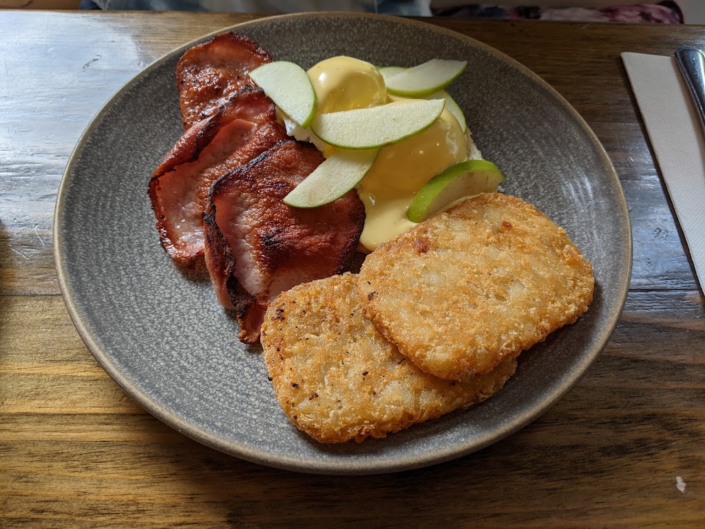 Hepburn Cafe | 115 Main Rd, Hepburn Springs VIC 3461, Australia | Phone: 0422 852 548