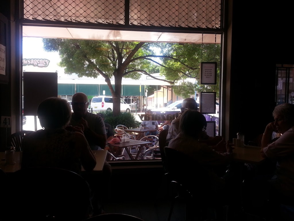 East Street Café | cafe | 114 East St, Narrandera NSW 2700, Australia