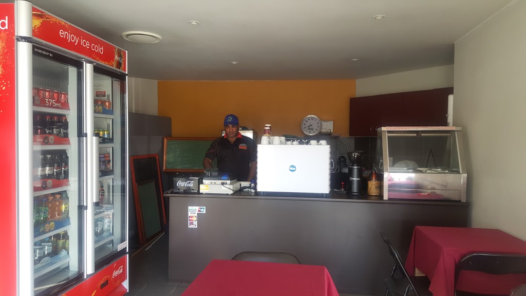Wash 2 Go Hand Car Wash Cafe | 15 Murray Dwyer Cct, Mayfield West NSW 2304, Australia | Phone: 0431 015 388