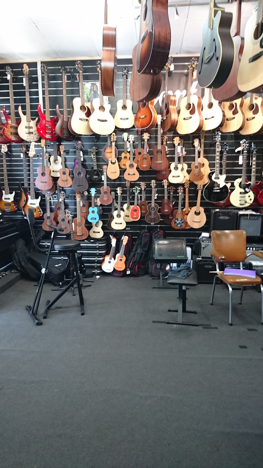 HIGH STREET MUSIC | electronics store | 442 High St, Preston VIC 3072, Australia | 0390778343 OR +61 3 9077 8343