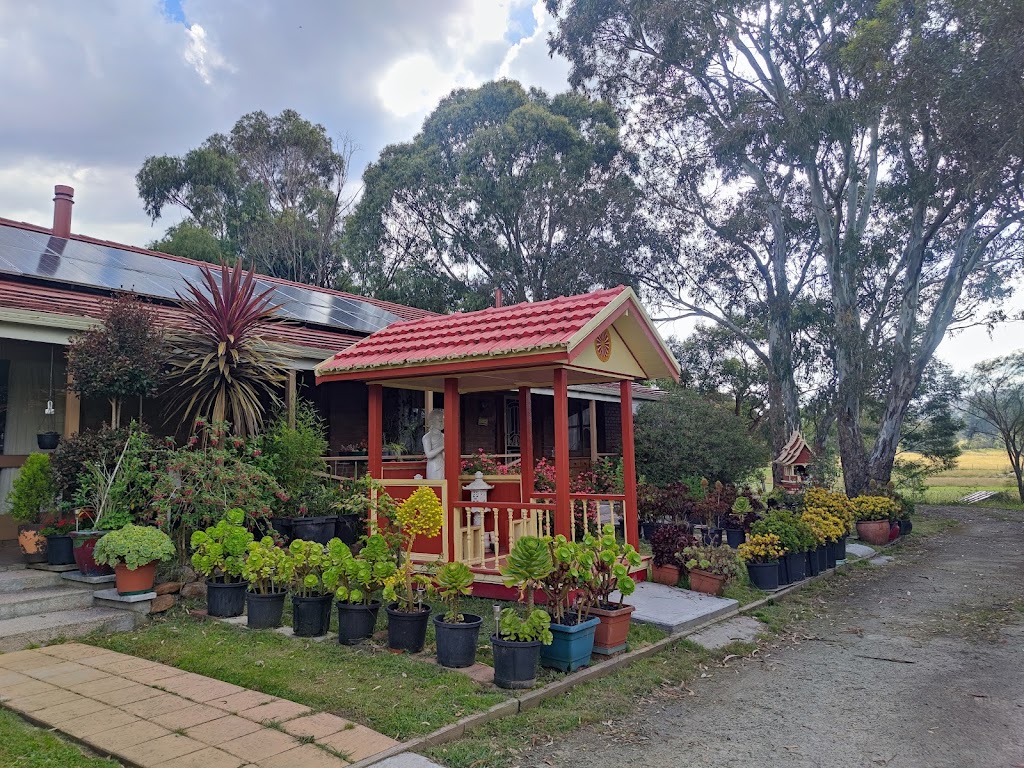 Watmai Buddhavongs | place of worship | 125 McGeorge Rd, Gisborne VIC 3437, Australia | 0354207891 OR +61 3 5420 7891