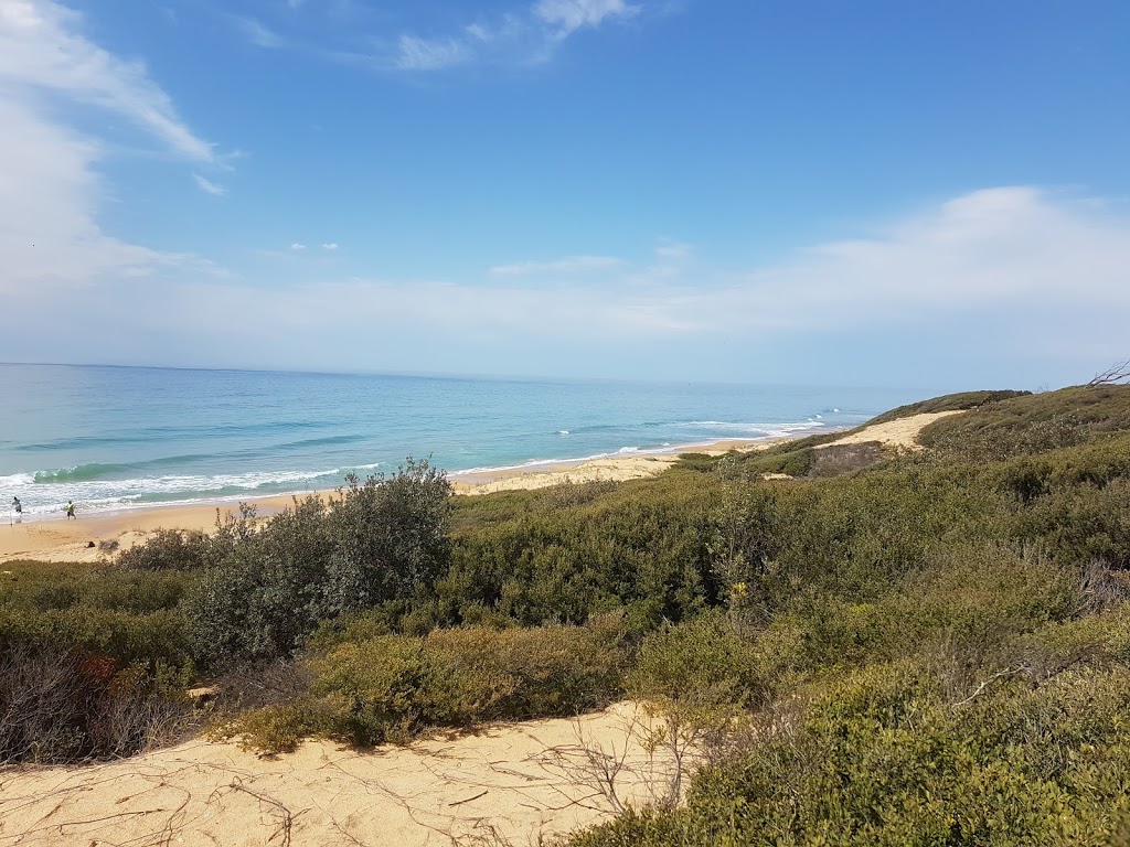 Stockyard Hill Surf Beach Car Park | Stockyard Hill Causeway, Ocean Grange VIC 3880, Australia