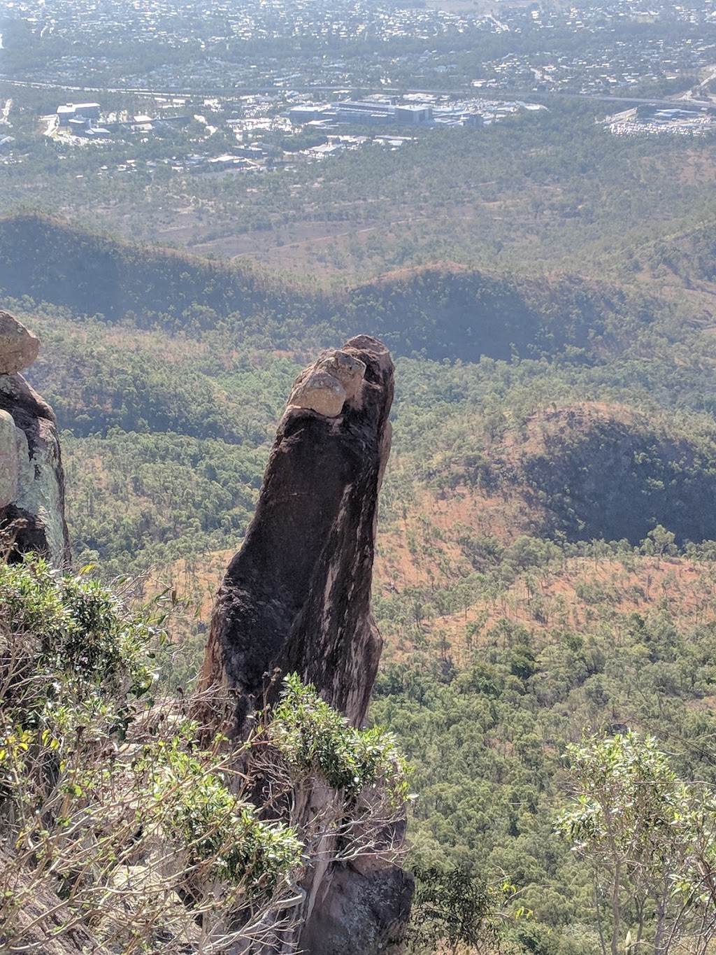 Mount Stuart Park | park | Mount Stuart QLD 4814, Australia