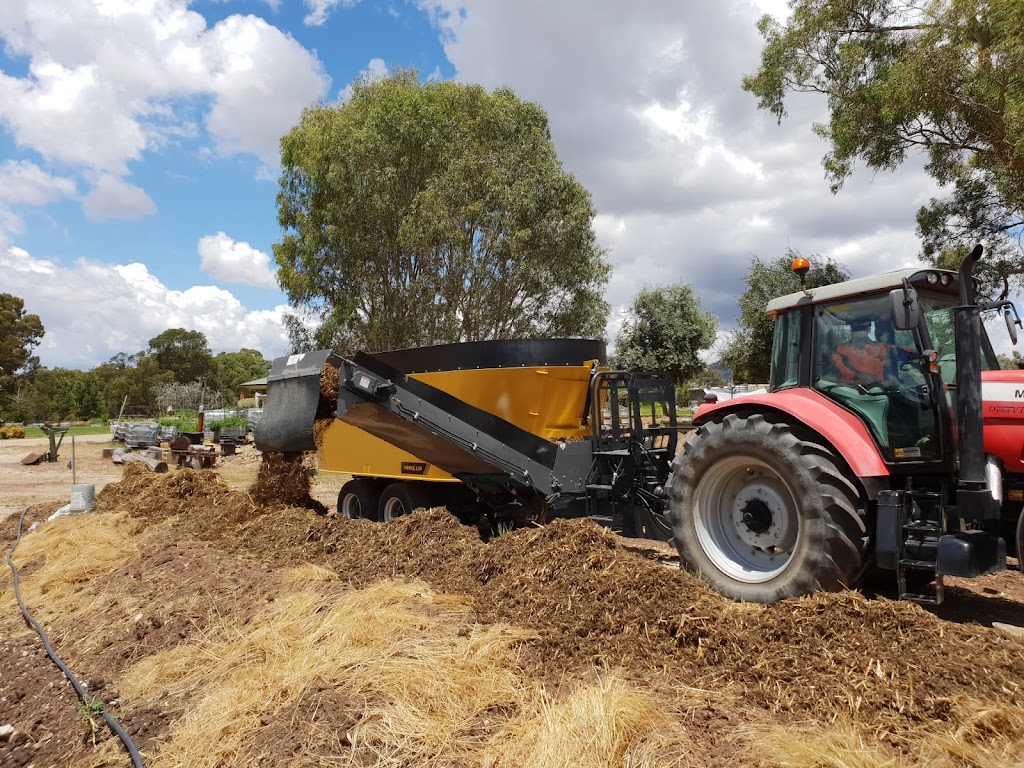 Ausmix Feeding Solutions | 30 Moloney Dr, Wodonga VIC 3690, Australia | Phone: (02) 6000 1987