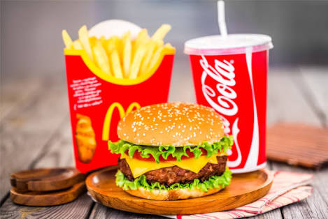 McDonalds Melton | Cnr Coburns &, Barries Rd, West VIC 3337, Australia | Phone: (03) 9743 8668