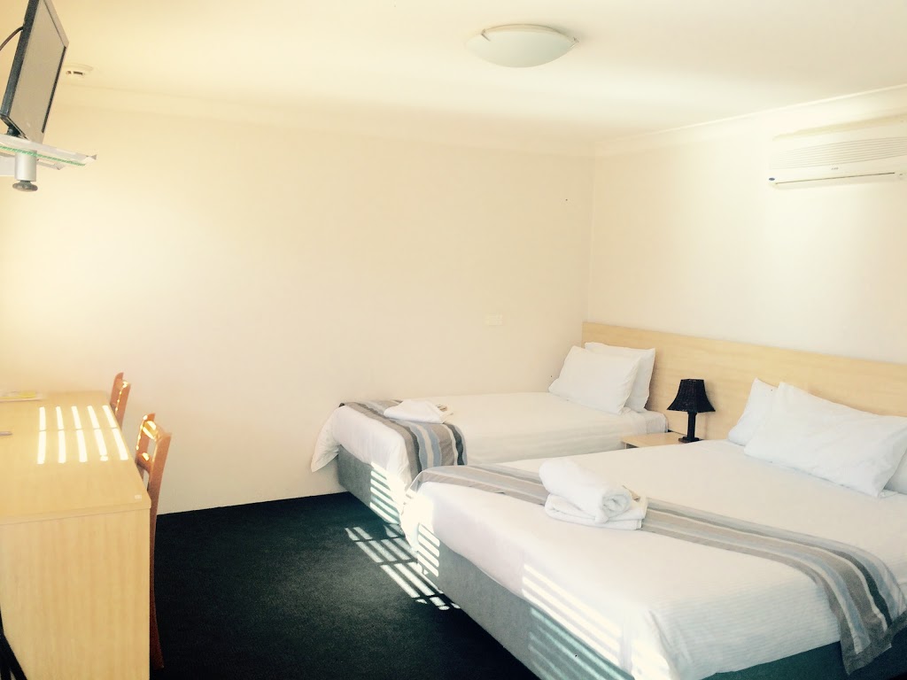 Red Cedar Motel | lodging | 12 Maitland St, Muswellbrook NSW 2333, Australia | 0265432852 OR +61 2 6543 2852