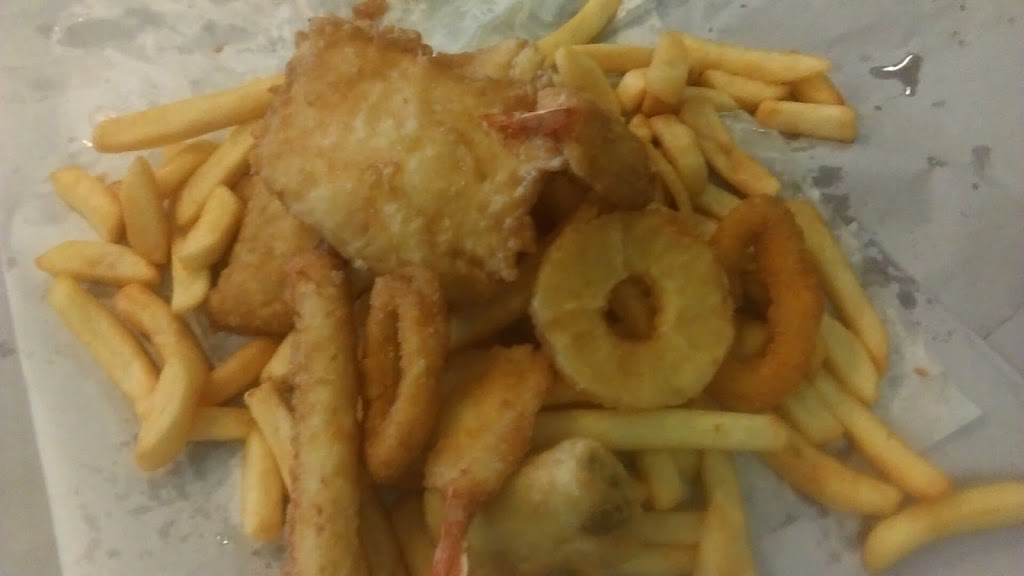 Challis Road Fish and Chips | restaurant | 3/42 Challis Rd, Armadale WA 6112, Australia | 0893993474 OR +61 8 9399 3474