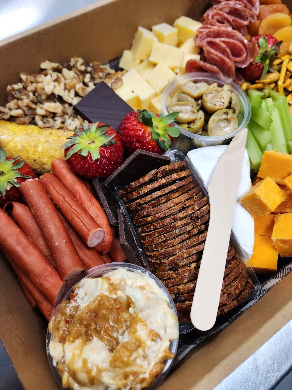 Bluegum Catering & Cafe | 449 Honour Ave, Corowa NSW 2646, Australia | Phone: 0434 504 854