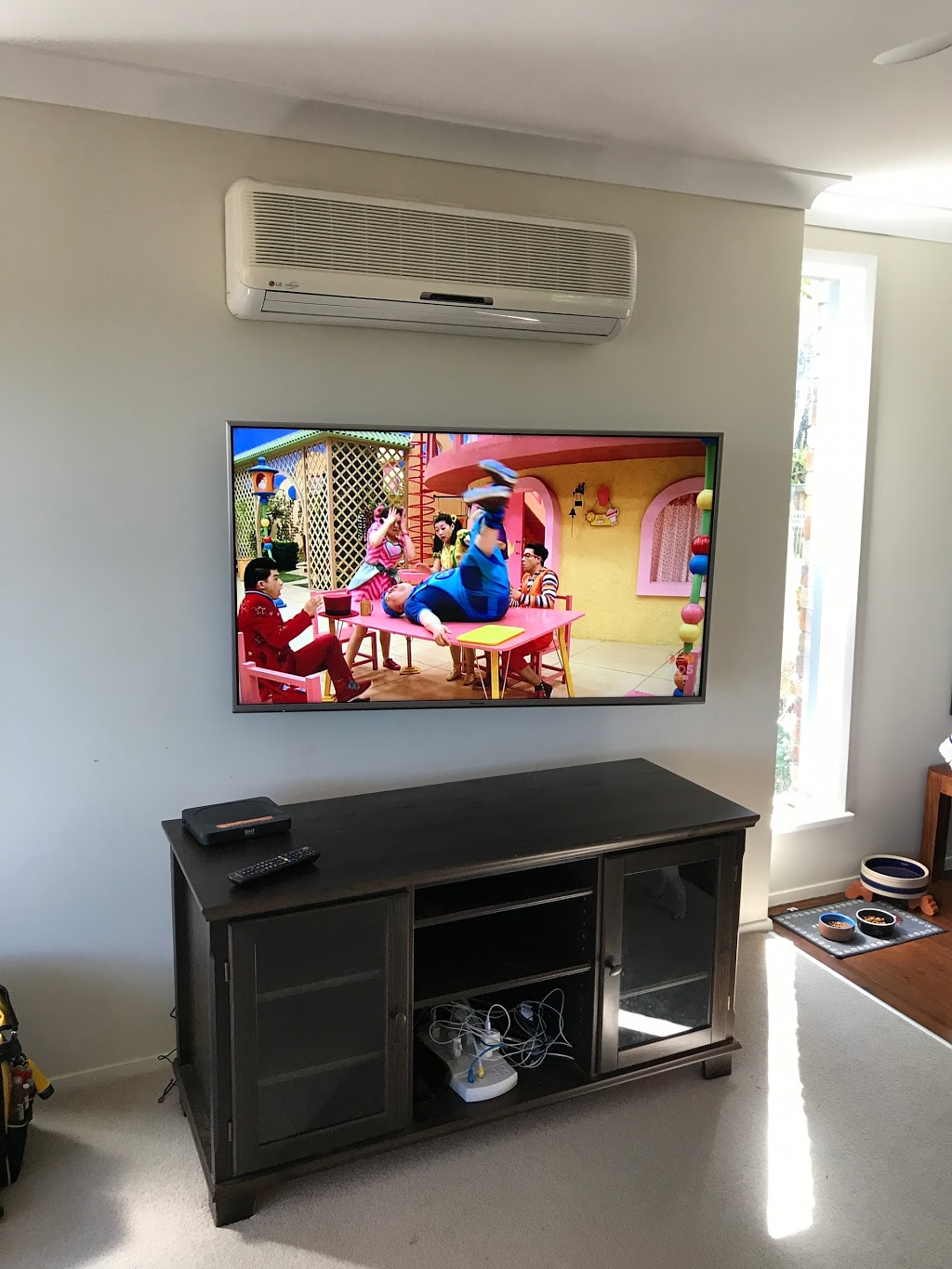 TV Installer - TV Set Up - TV Wall Mounting | home goods store | 38/11-21 Devitt St, Narrabeen NSW 2101, Australia | 0401202087 OR +61 401 202 087