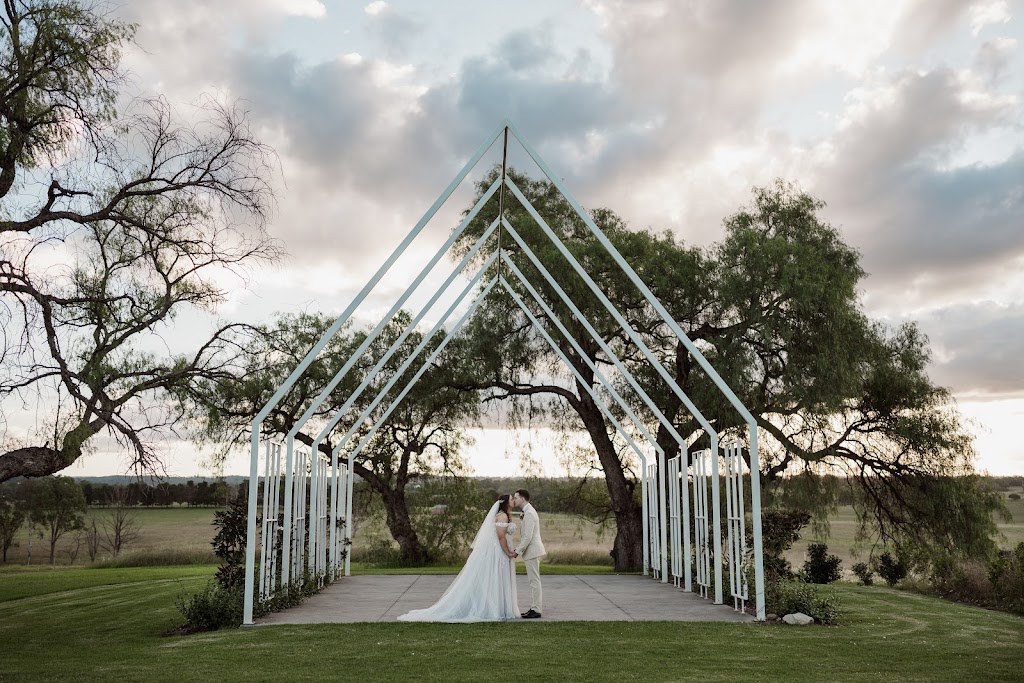 Kieran Moore Photography | 1 Hood St, Miranda NSW 2228, Australia | Phone: 0414 939 799