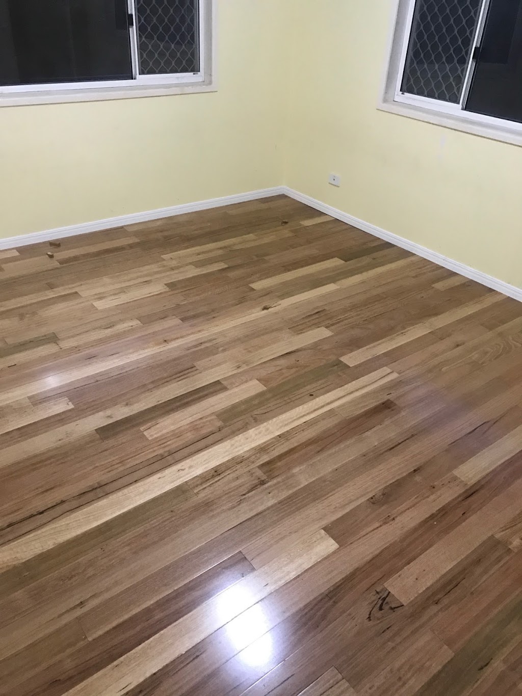 Alpha Timber Flooring | home goods store | A/174 Wecker Rd, Mansfield QLD 4122, Australia | 0734222406 OR +61 7 3422 2406
