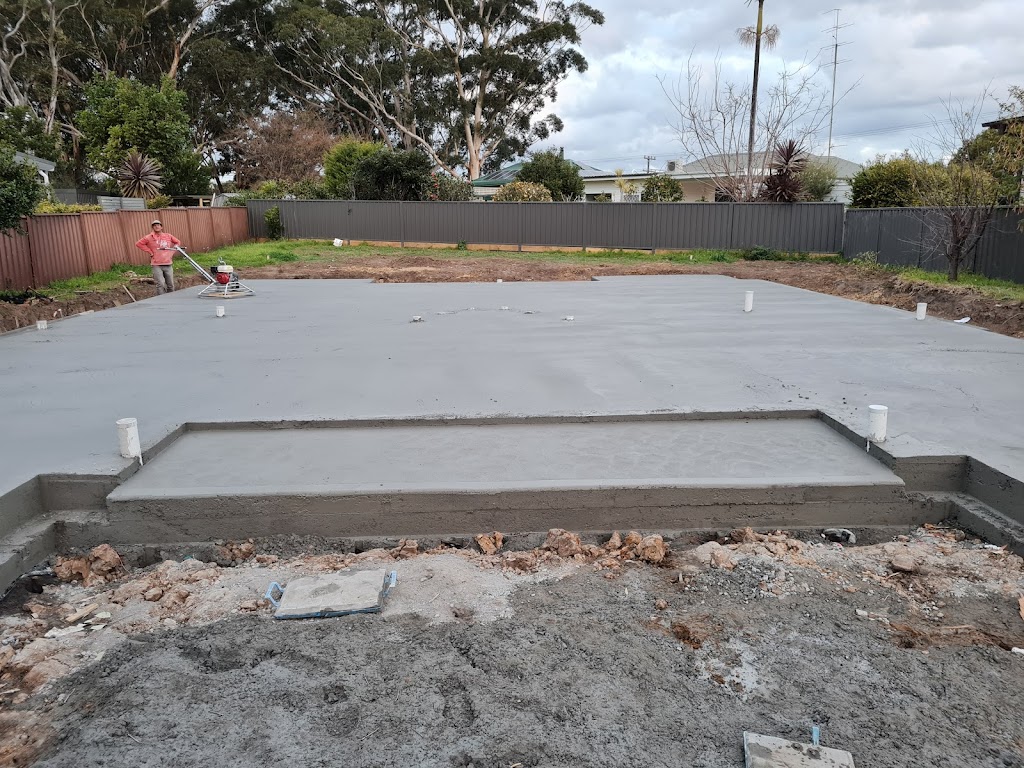 Complete concrete and excavations PTY LTD | general contractor | 24 WINGELLO CR Tullimbar, Albion Park NSW 2527, Australia | 0409152148 OR +61 409 152 148